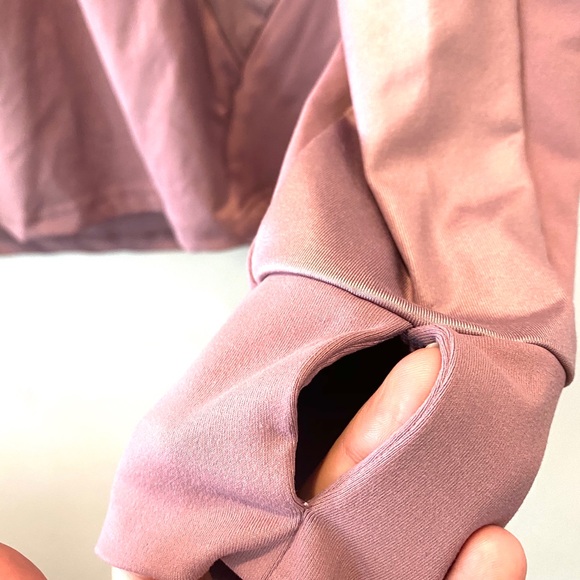 Fabletics Pullover Hoodie - Picture 3 of 8